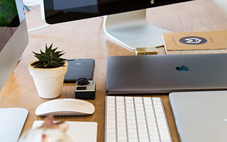 欧冠冷门频发！意甲劲旅折戟，阿森纳重振旗鼓，巴萨强势登顶